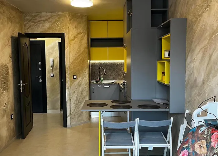 Апартаменты Fully Furnished Apartment-b7